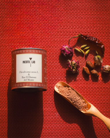 Theobroma cacao L. & Ras El Hanout del Monte - cacao erboristico in tazza